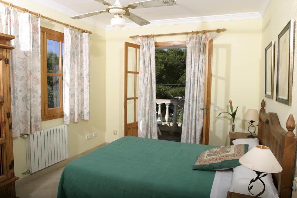 Villa Isabel Sa Ràpita Exteriör bild
